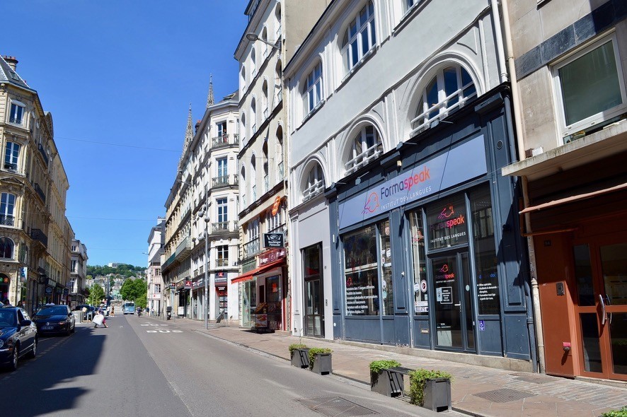 Arthur Loyd Rouen accompagne Momenti dans son implantation à Rouen